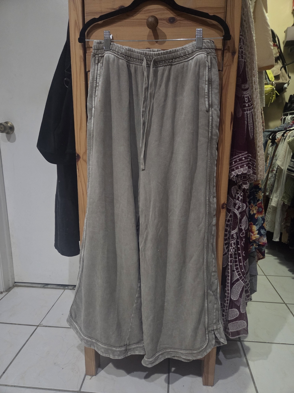 Three Birds Nest Stylish Lounge Pants -gray M